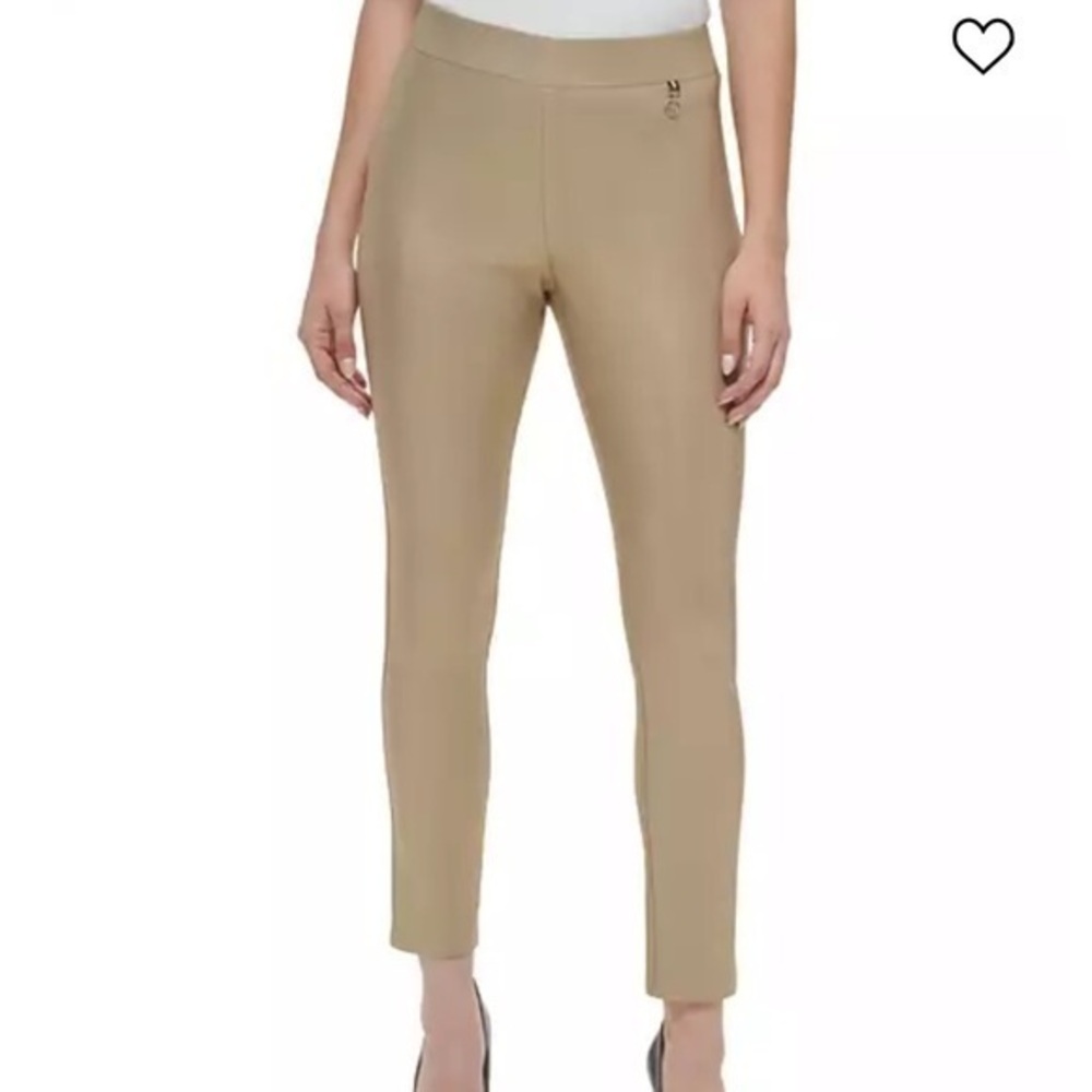 TOMMY HILFIGER
Women's Gold-Tone Pull-On Mid-Rise Pants Sz 12